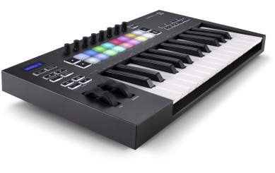 Novation Launchkey 25 MK3 