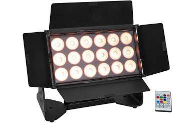 Eurolite AKKU Multiflood IP 18x10W RGBW Wash CRMX 
